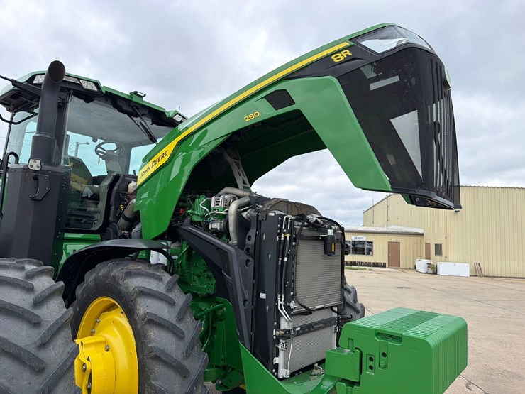 2022-john-deere-8r-280-image-47
