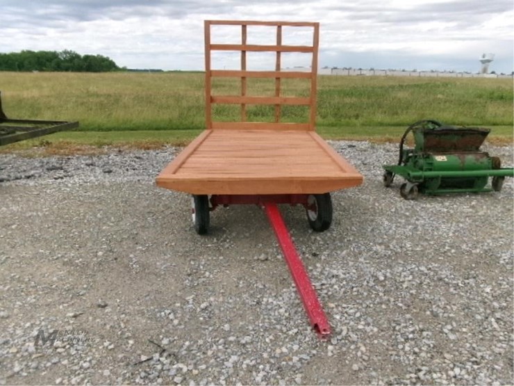custom-mini-hay-wagon-image-2