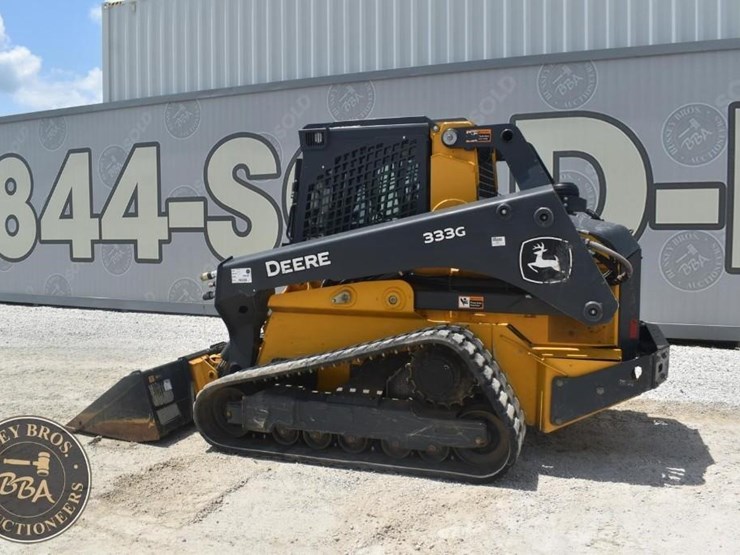 2024-deere-333g-image-3
