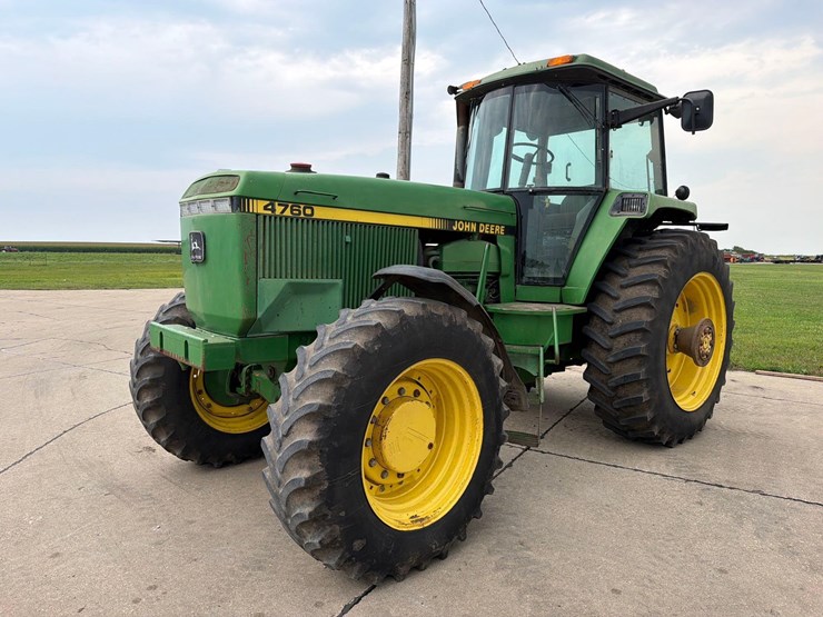 john-deere-4760-image-1