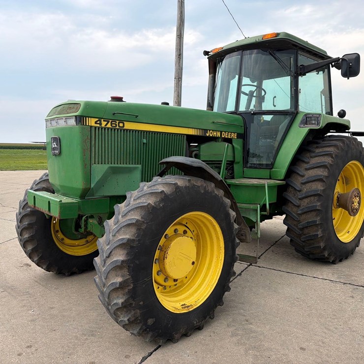 JOHN DEERE 4760