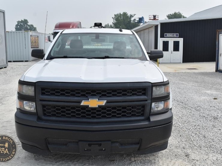 2015-chevrolet-silverado-1500-image-8
