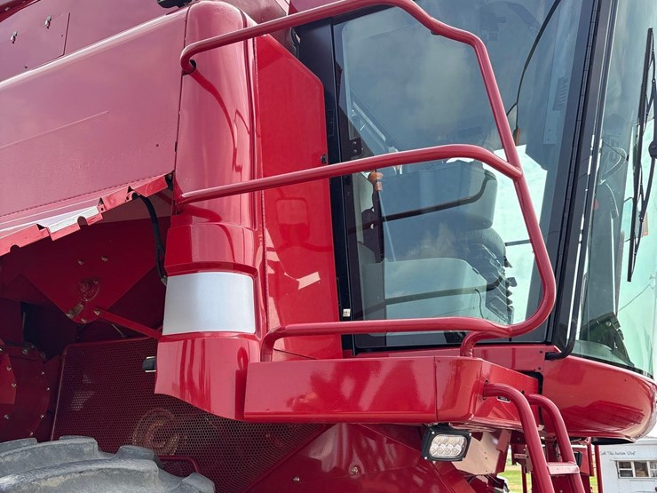 2005-case-ih-2377-image-35