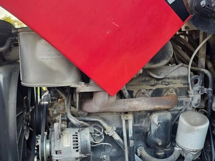 case-ih-jx100u-image-37