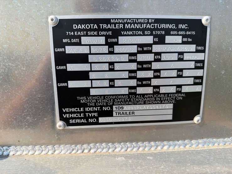 2010-dakota-4100-41ft-semi-grain-trailer-image-17
