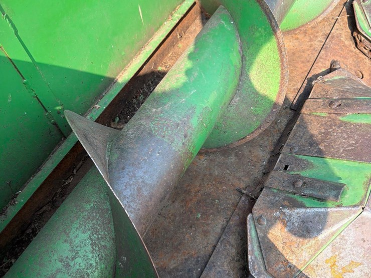 john-deere-643-image-12