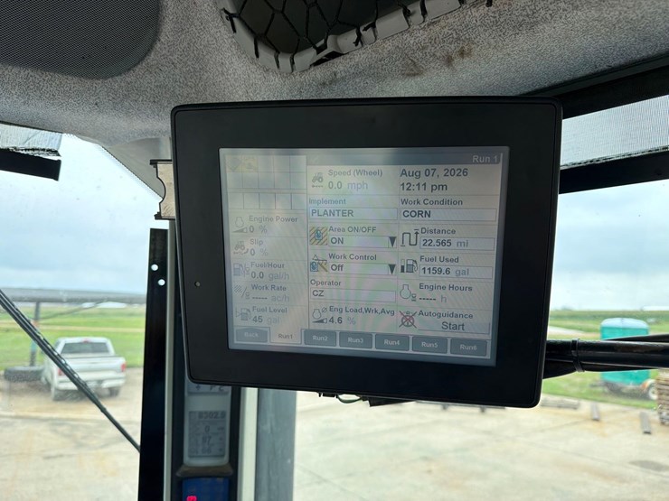 2009-new-holland-t8050-image-51