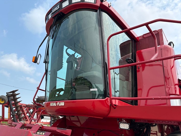 2005-case-ih-2377-image-29