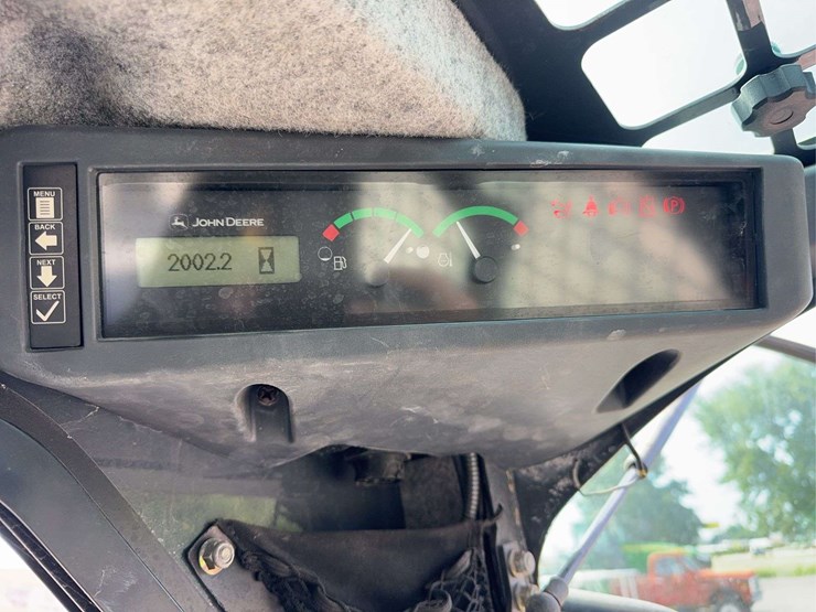deere-328d-image-9