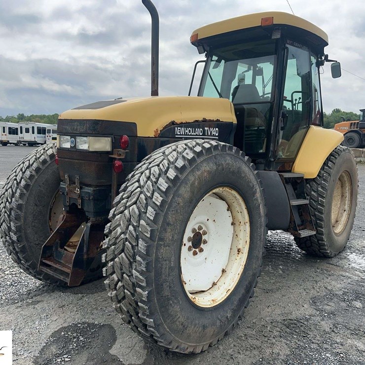 NEW HOLLAND TV140