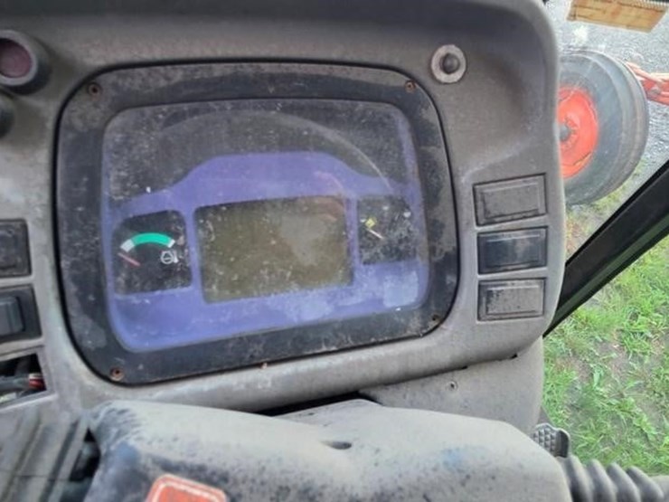 new-holland-tn65d-image-50