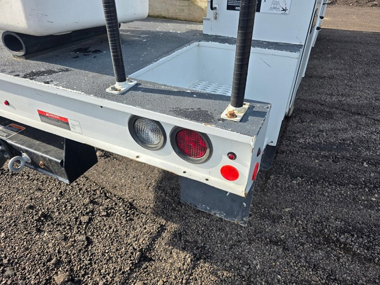 ford-f550-image-7