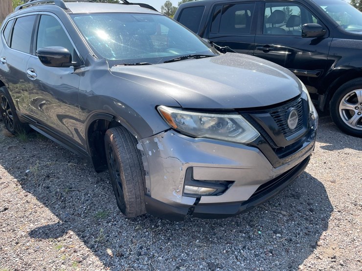 2018-nissan-rogue-image-83