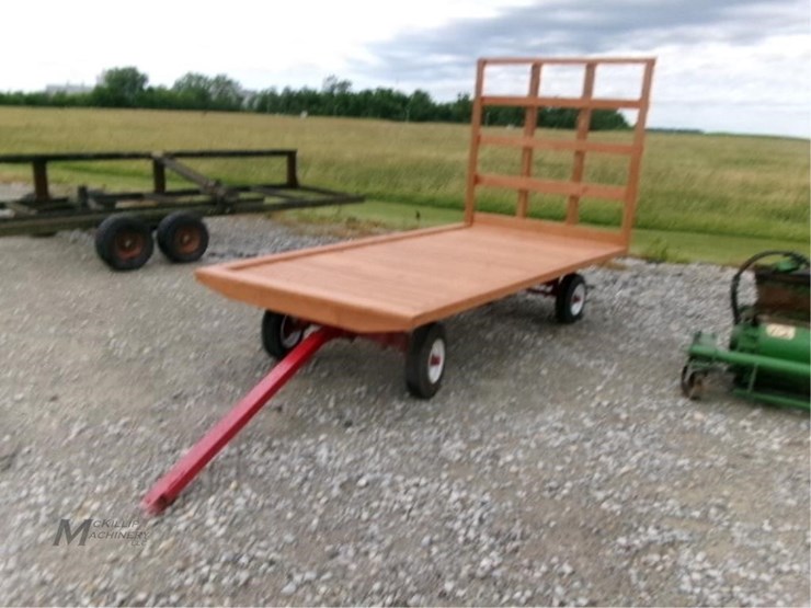 custom-mini-hay-wagon-image-1