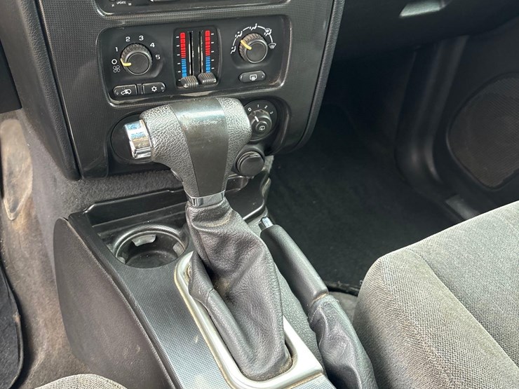 2006-gmc-envoy-image-30