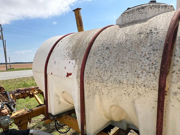 no-reserve-kbh-applicator-tank-trailer-image-2