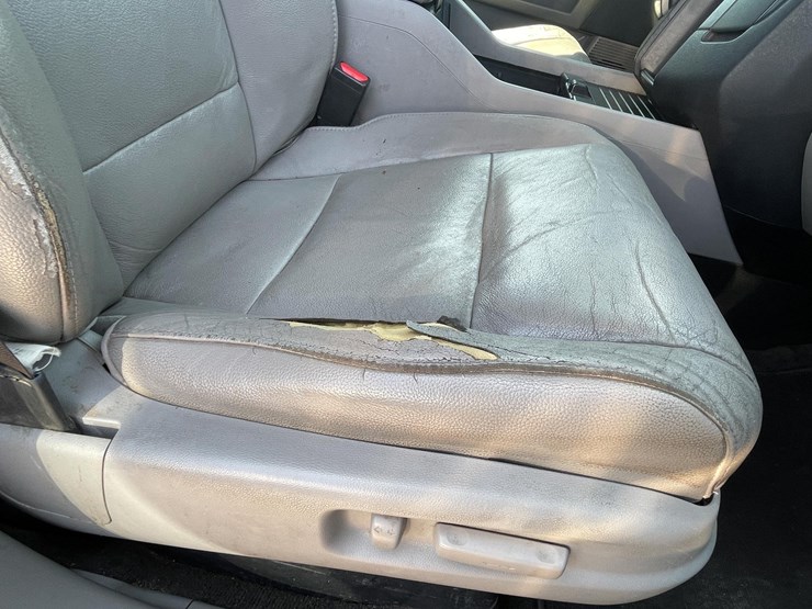 2010-honda-pilot-image-55
