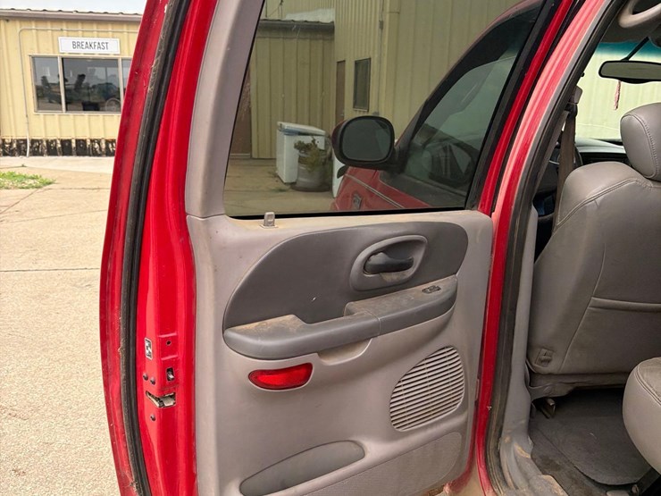 2001-ford-f150-image-25