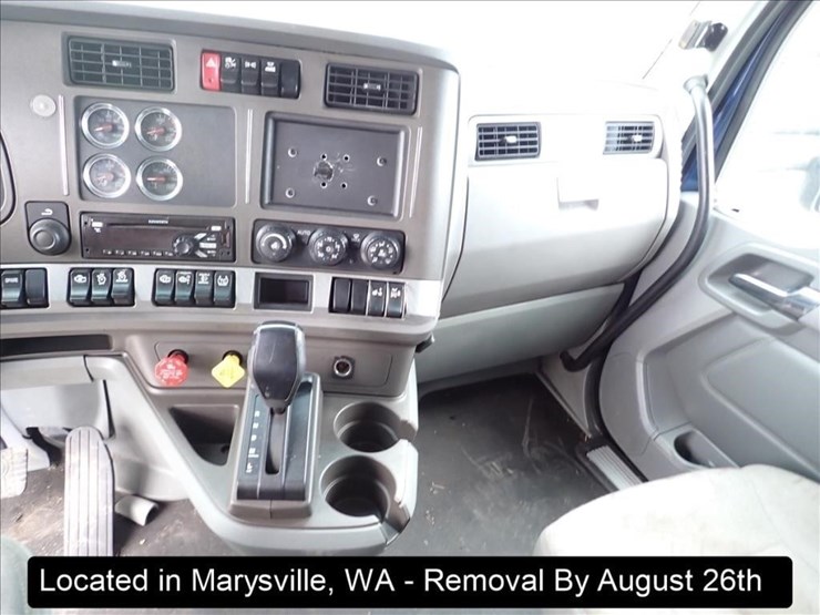 2017-kenworth-t680-image-15