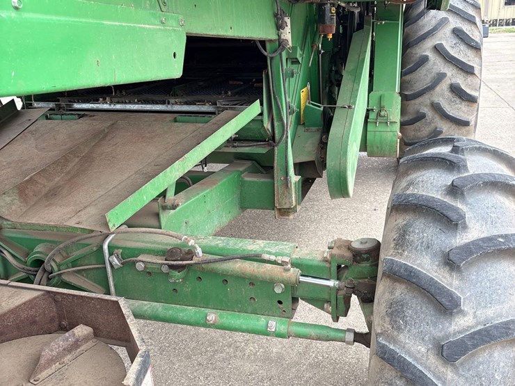 john-deere-9500-image-6