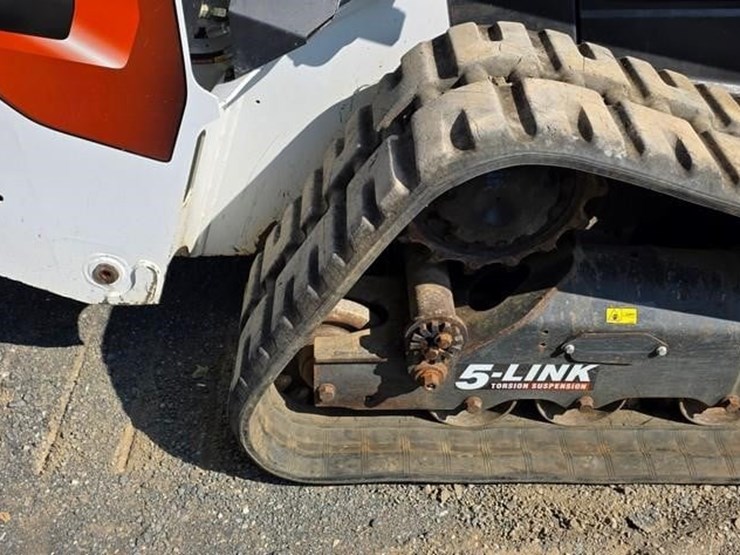 bobcat-t76-image-14