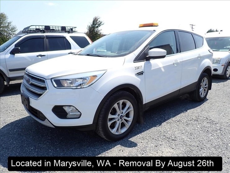 2017-ford-escape-image-1
