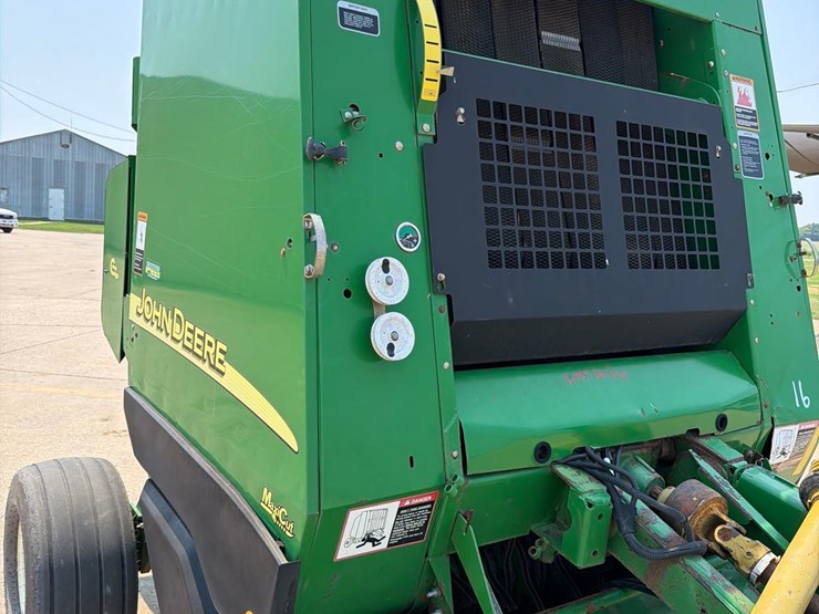 john-deere-582-image-17