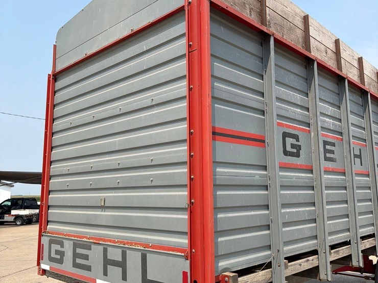 gehl-970-image-17
