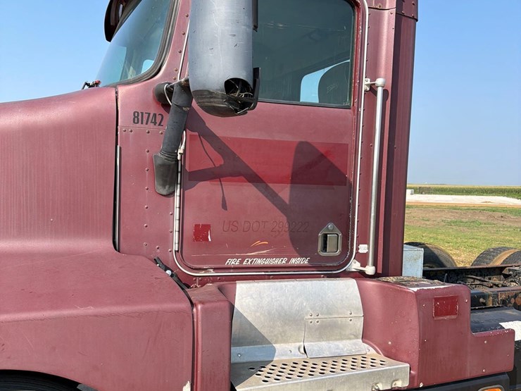 1993-kenworth-t600-image-26
