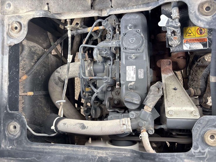 2023-kubota-rtvx1140-image-15