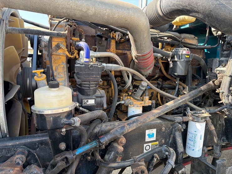 2007-peterbilt-379-image-57