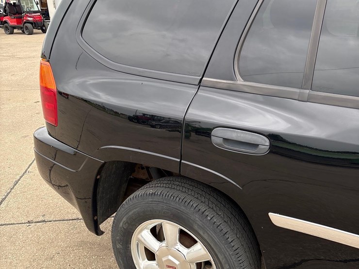 2006-gmc-envoy-image-17