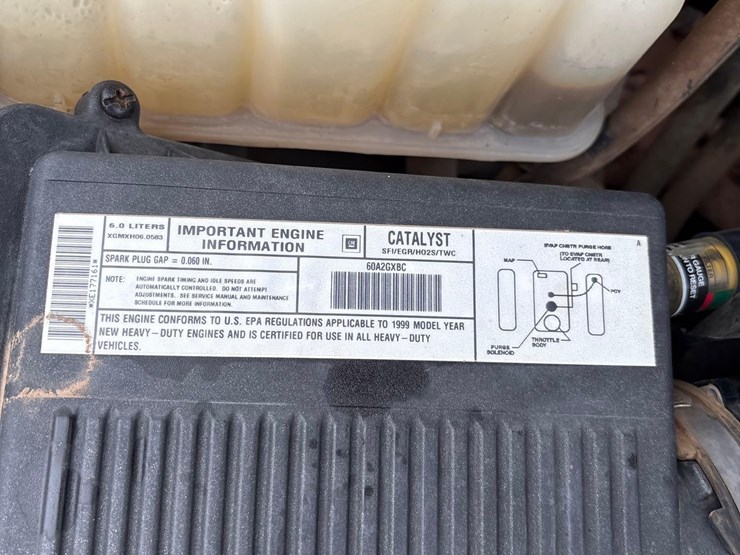 1999-chevrolet-k2500-image-47
