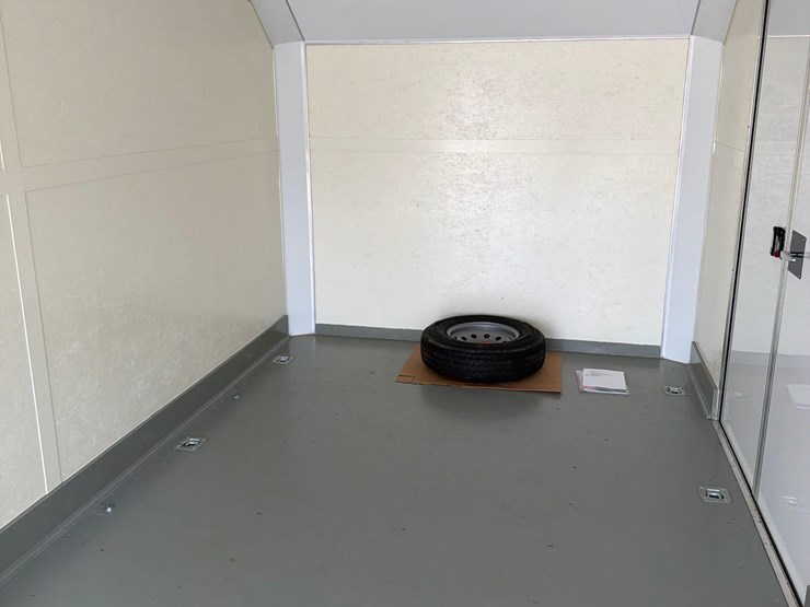 2020--haulmark-grizzly-hd-8-1/2ft-x-24ft-enclosed-trailer----like-new-image-34