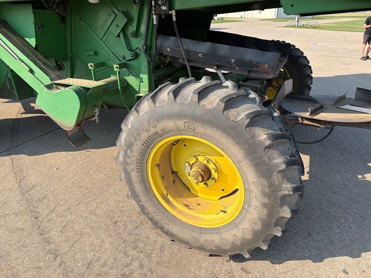 john-deere-9500-image-10