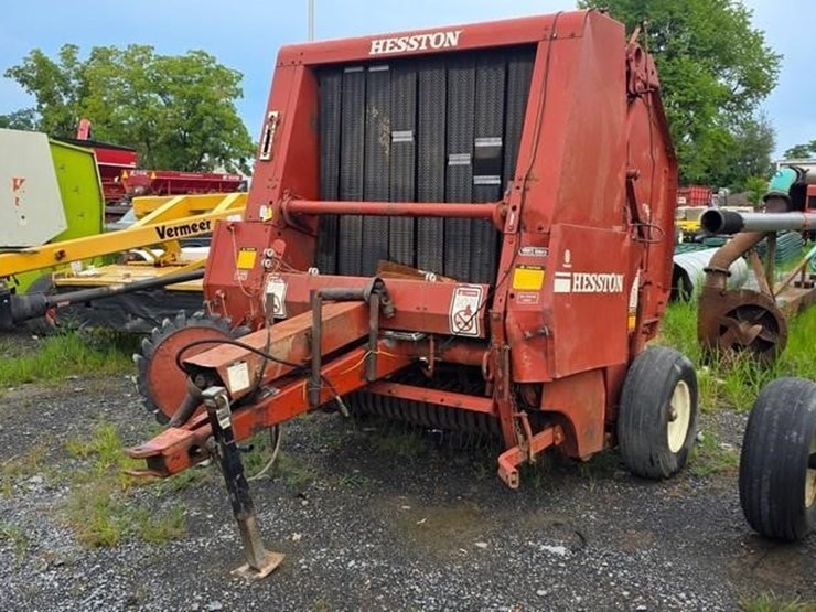 hesston-5585-image-2