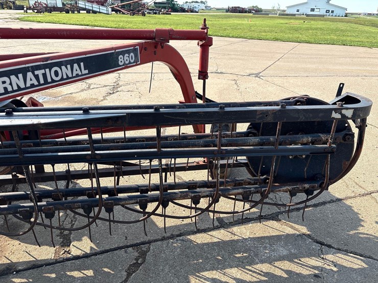 case-ih-860-image-14