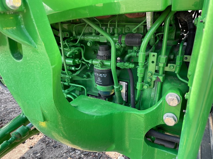 2022-john-deere-5055e-image-37