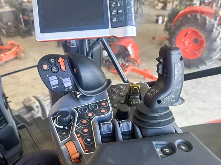 2024-kubota-m7-154-image-6