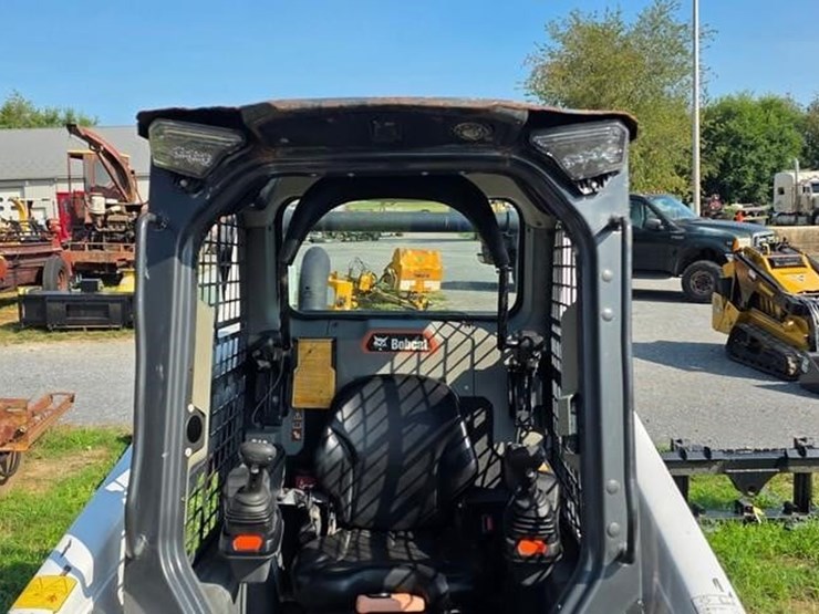 2020-bobcat-s64-image-31