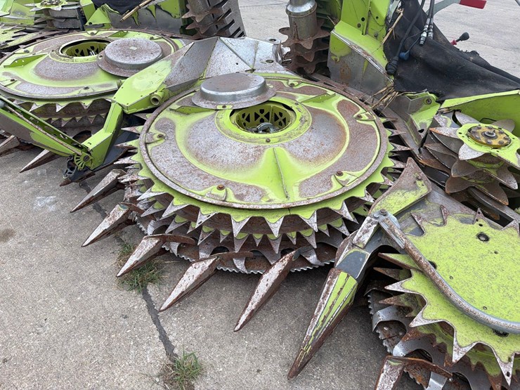 2019-claas-orbis-750-image-7