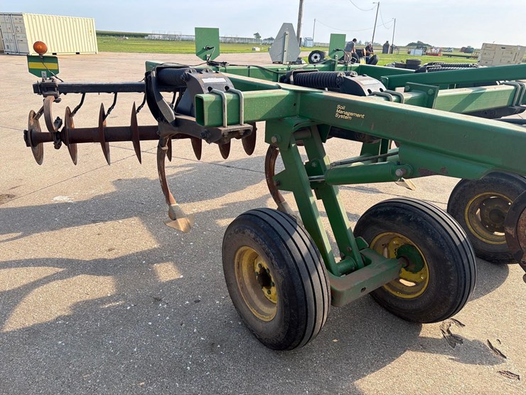 john-deere-512-image-12