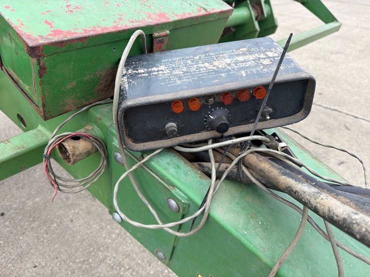 john-deere-7000-image-13
