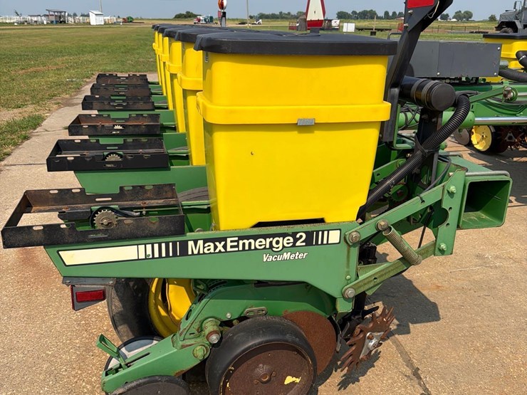 1994-john-deere-7200-image-7