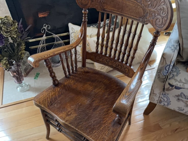 antique-oak-sitting-chair,-excellent-condition-image-14