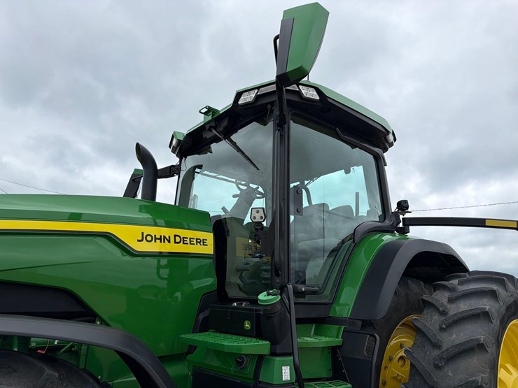 2022-john-deere-8r-280-image-24