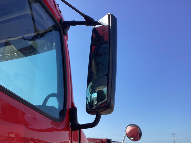 volvo-vnm-image-6