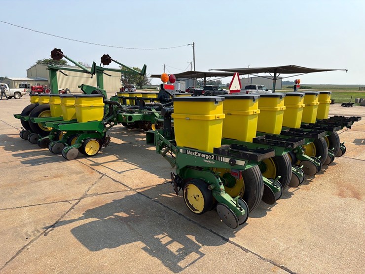 1994-john-deere-7200-image-4