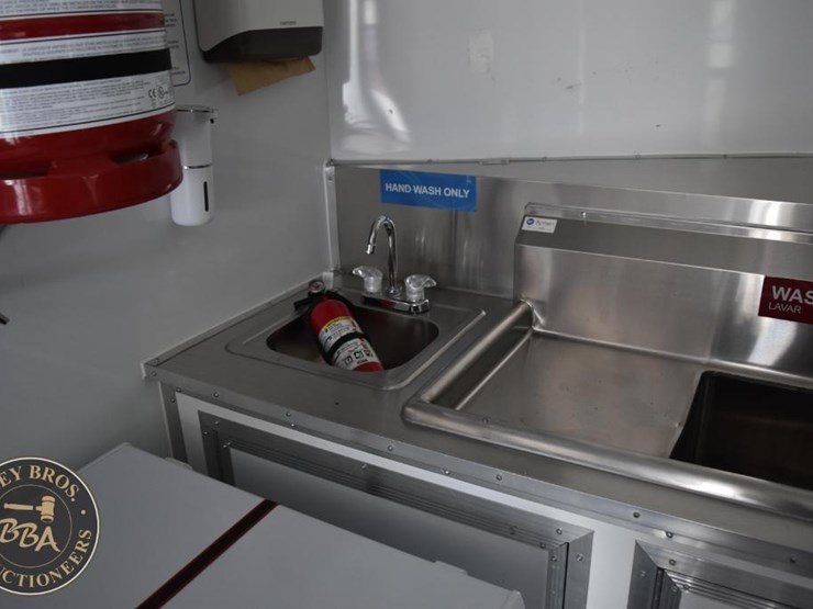 2024-quality-cargo-food-trailer-46478-image-38