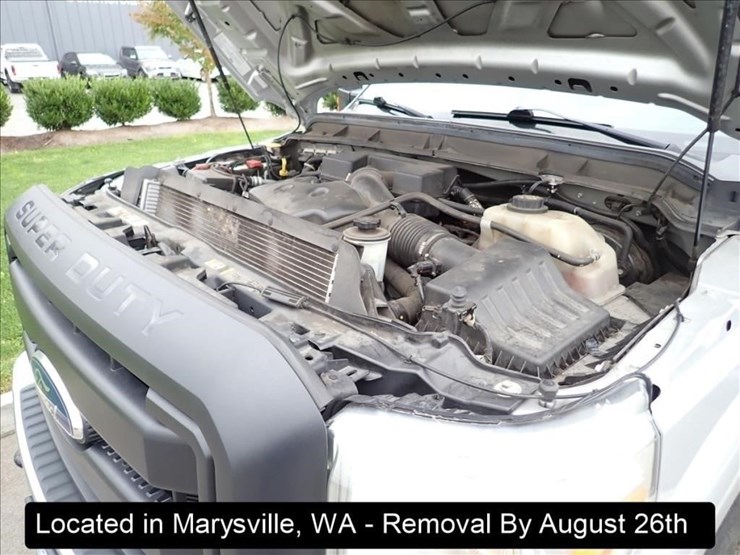 2011-ford-f250-xl-image-26